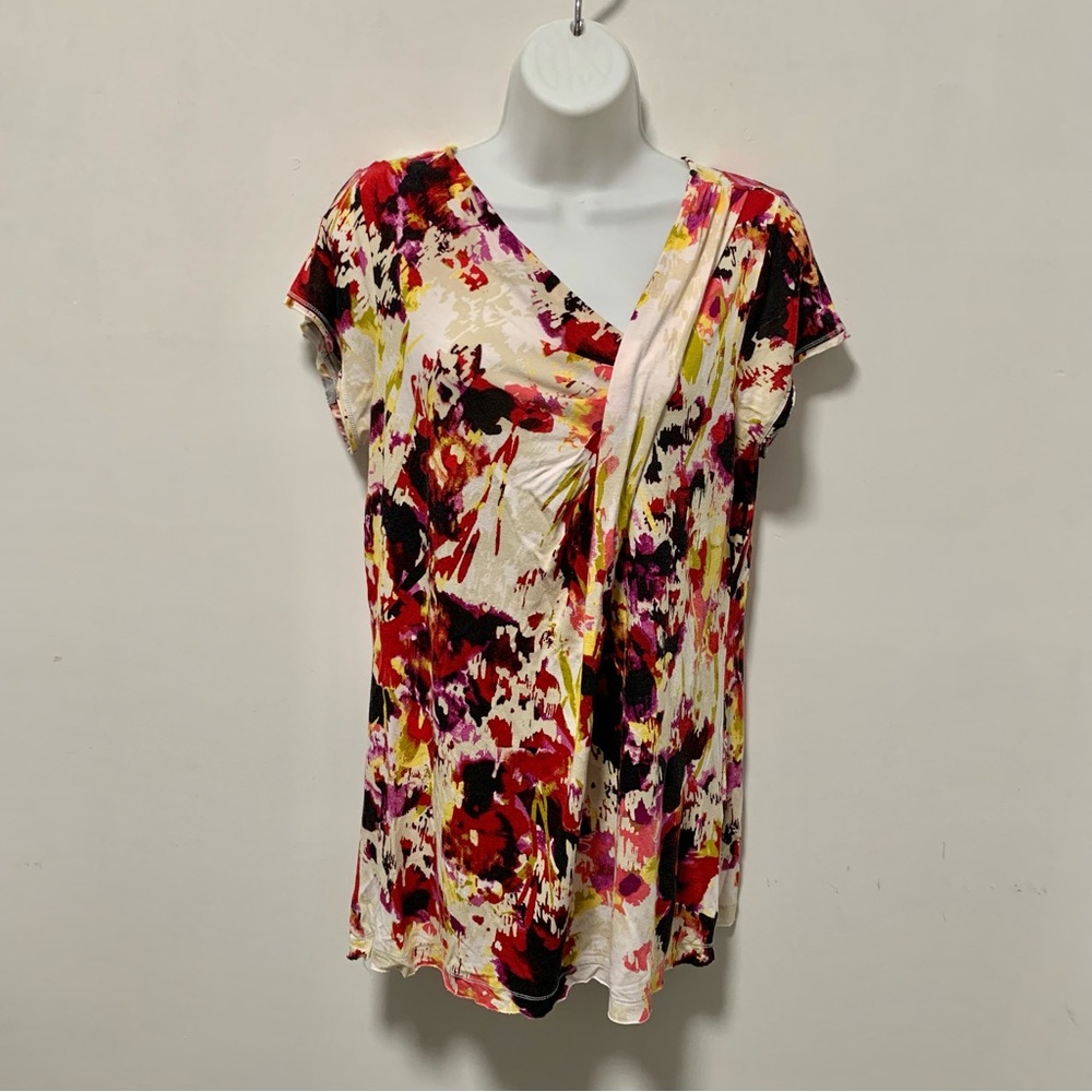 Simply Vera Vera Wang Pattern V- Neck Accented Front Women’s Top Size M.